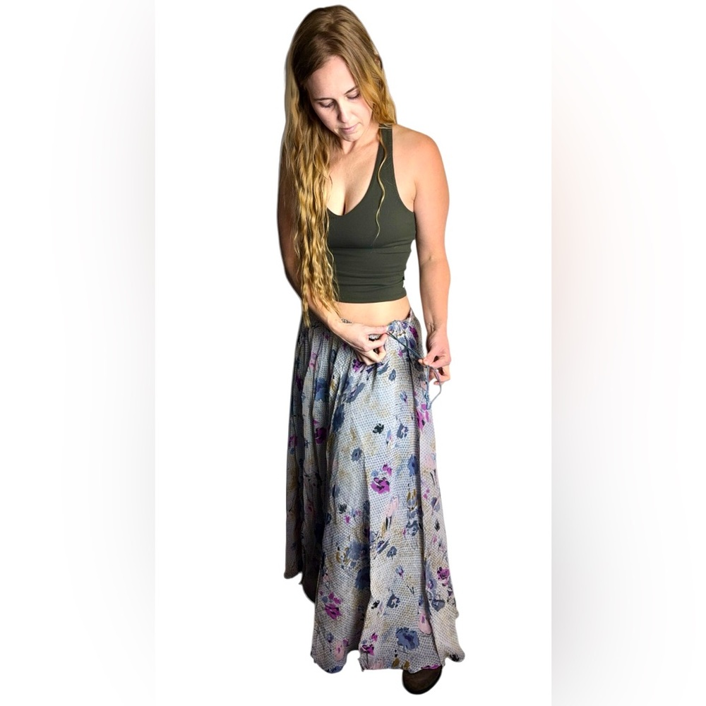 NWT Boho Floral Skirt - Picture 4 of 7